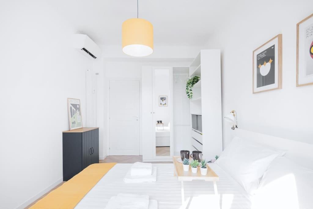 Easylife - Apartment With Balcony Near Navigli Milan Exterior photo