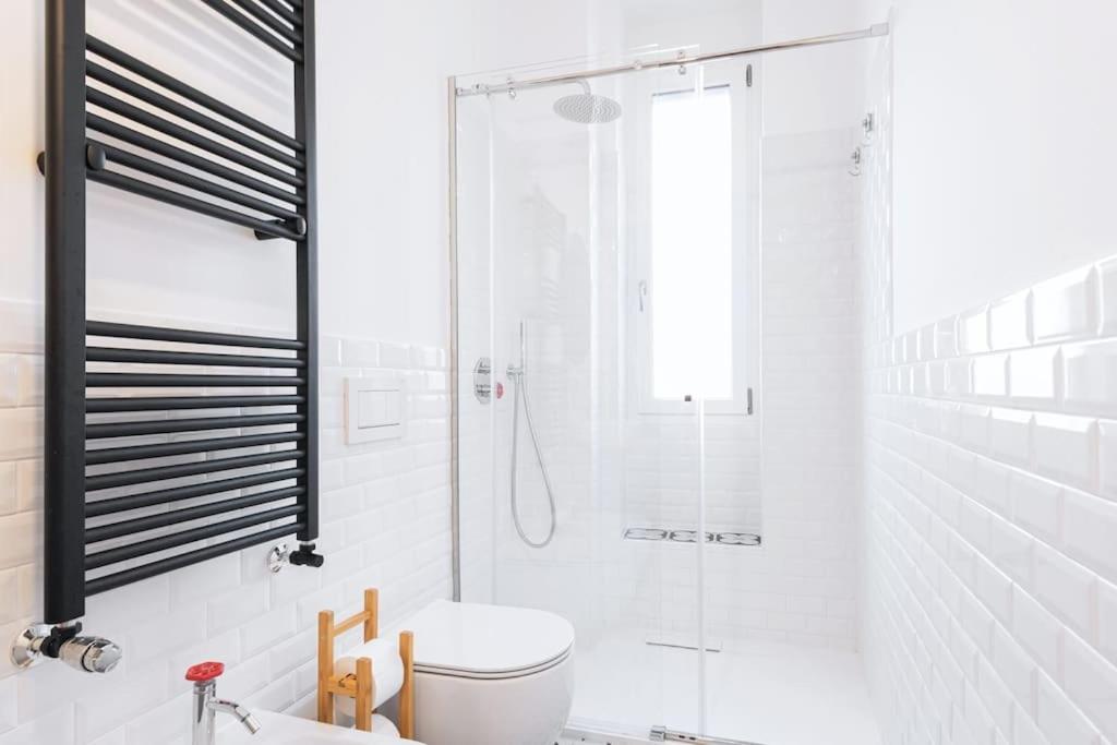 Easylife - Apartment With Balcony Near Navigli Milan Exterior photo