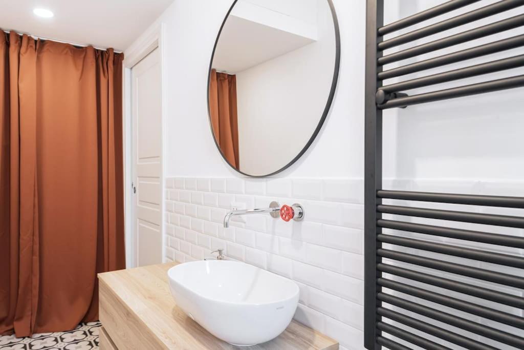 Easylife - Apartment With Balcony Near Navigli Milan Exterior photo
